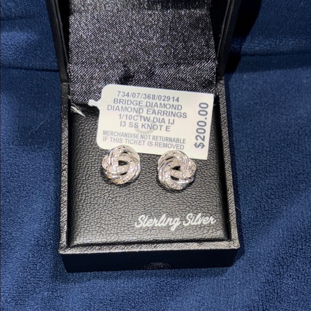 NWT!! Sterling Silver Diamond Earrings